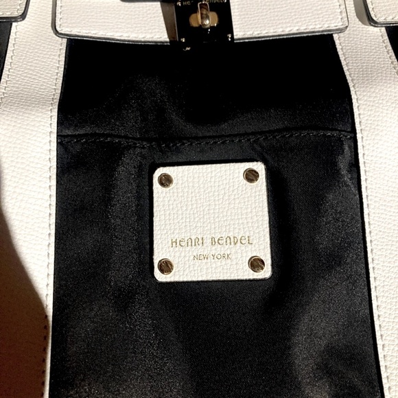 *Rare* Henri Bendel Centennial Stripe Jetsetter Crossbody Backpack Handle Bag - Picture 3 of 7